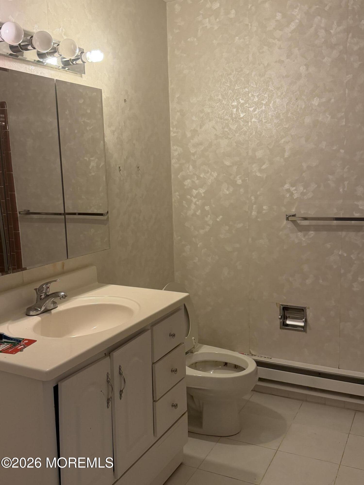 296C Dorchester Drive Lakewood NJ 08701