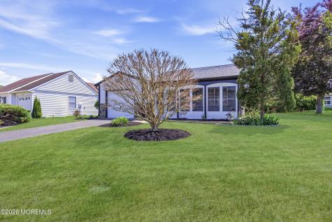 2 Leighton Lane Manchester NJ 08759