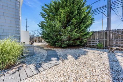 201 Hayes Court Lavallette NJ 08735