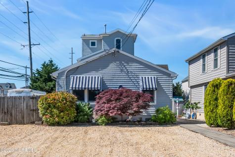 201 Hayes Court Lavallette NJ 08735