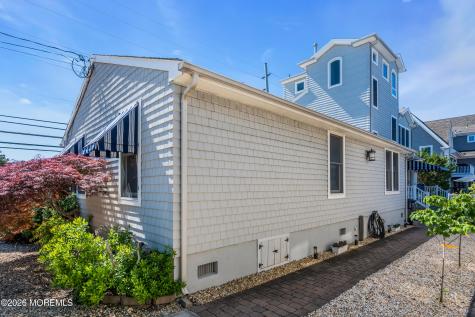 201 Hayes Court Lavallette NJ 08735