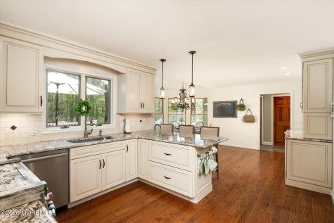 83 Oak Glen Road Howell NJ 07731