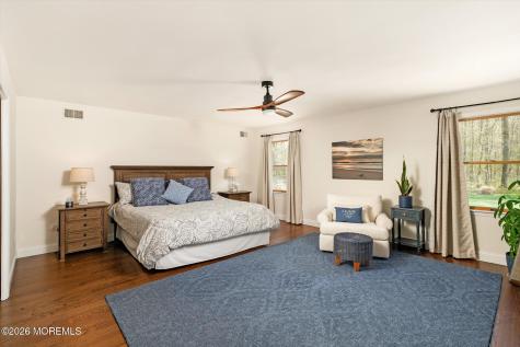 83 Oak Glen Road Howell NJ 07731