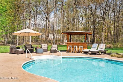 83 Oak Glen Road Howell NJ 07731