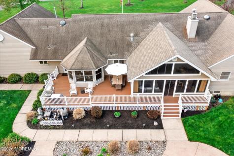 83 Oak Glen Road Howell NJ 07731