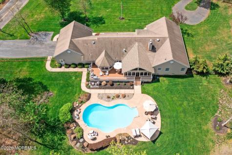 83 Oak Glen Road Howell NJ 07731