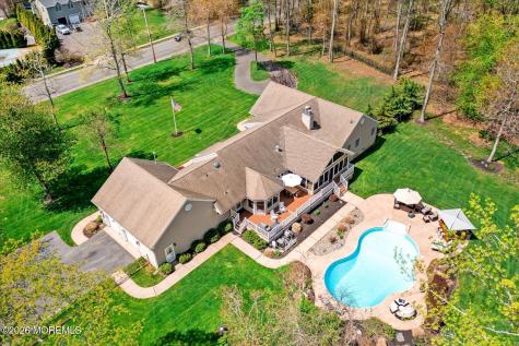 83 Oak Glen Road Howell NJ 07731
