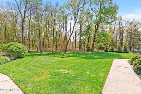83 Oak Glen Road Howell NJ 07731