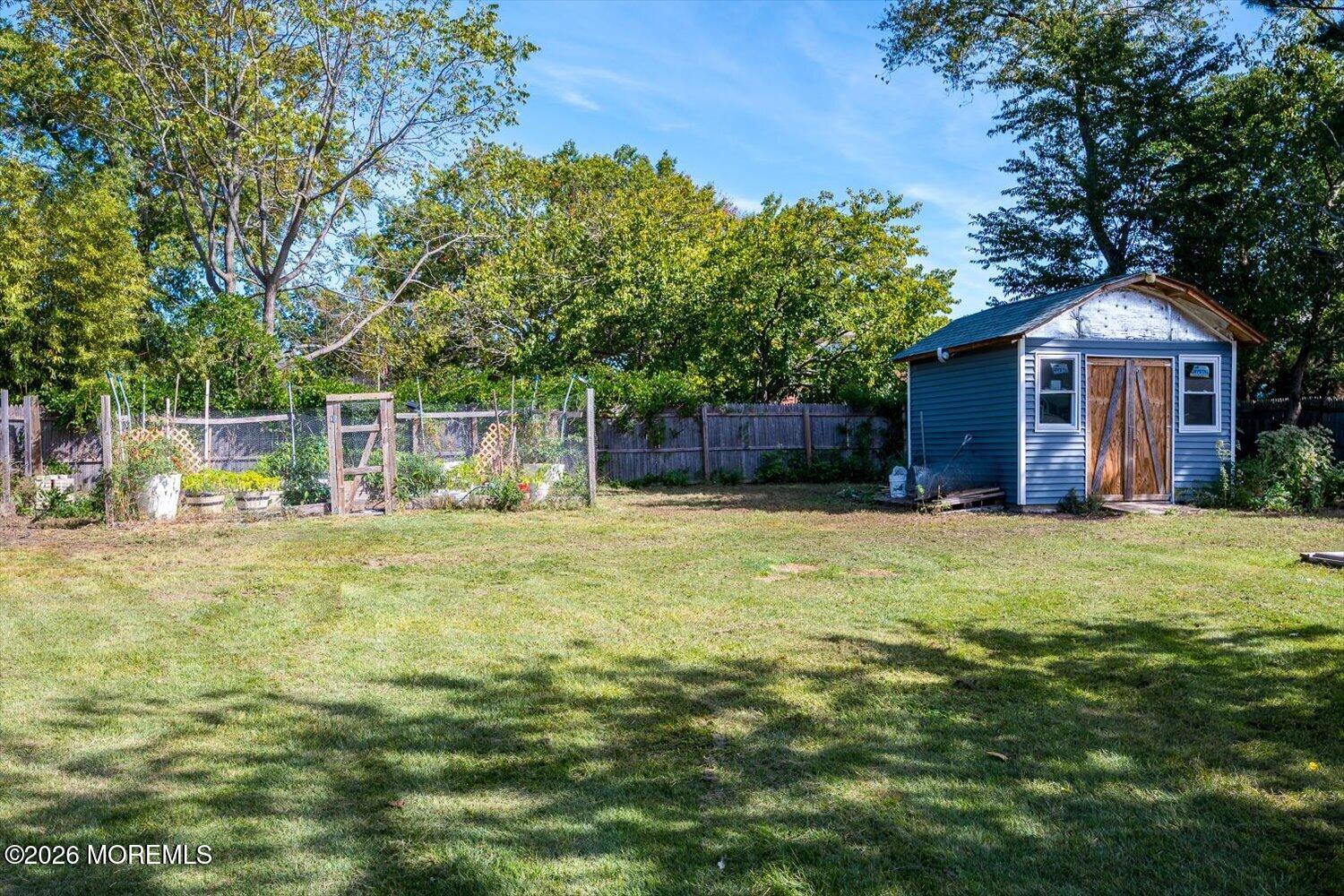737 Brookside Drive Toms River NJ 08753