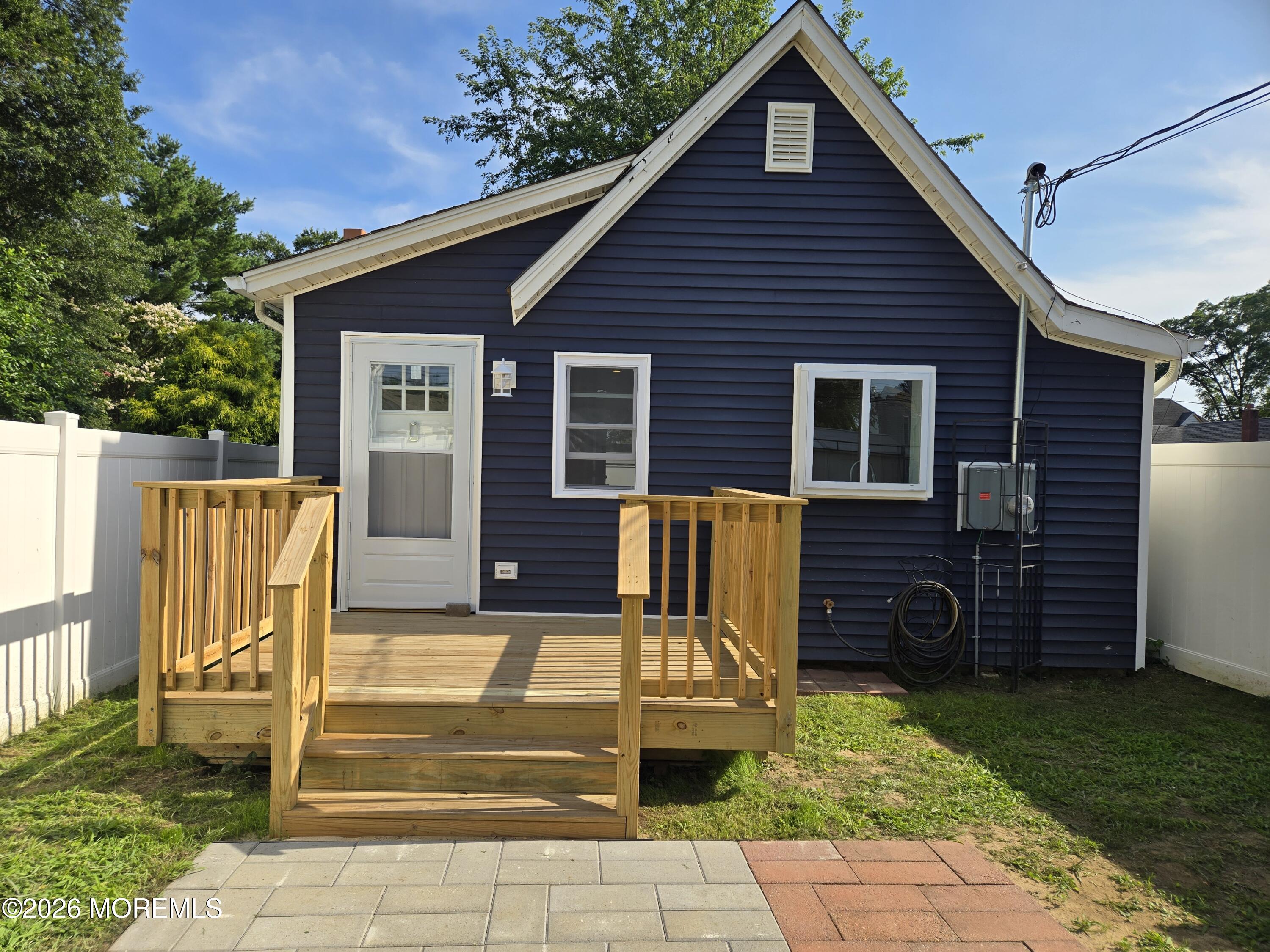 32 Sycamore Avenue North Middletown NJ 07748