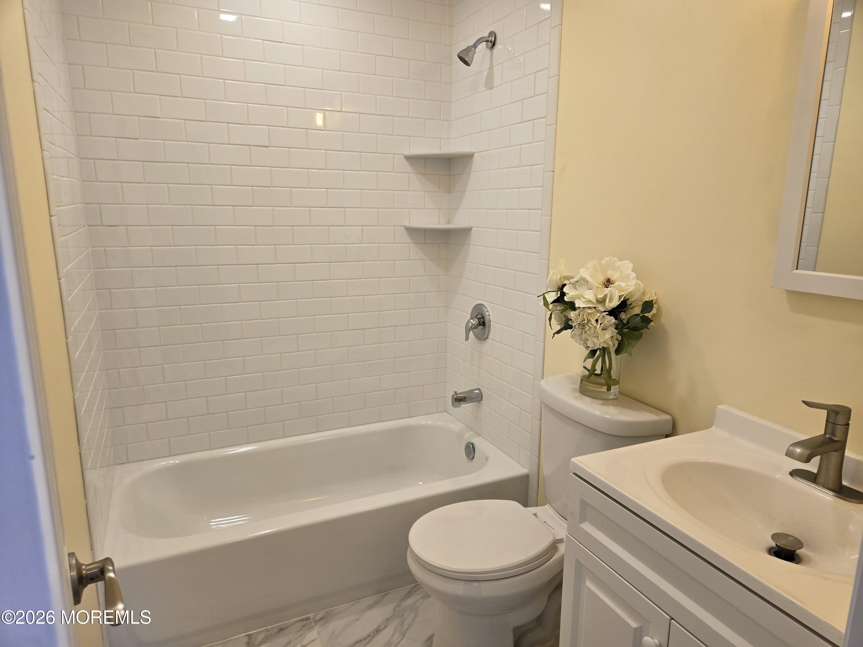 32 Sycamore Avenue North Middletown NJ 07748