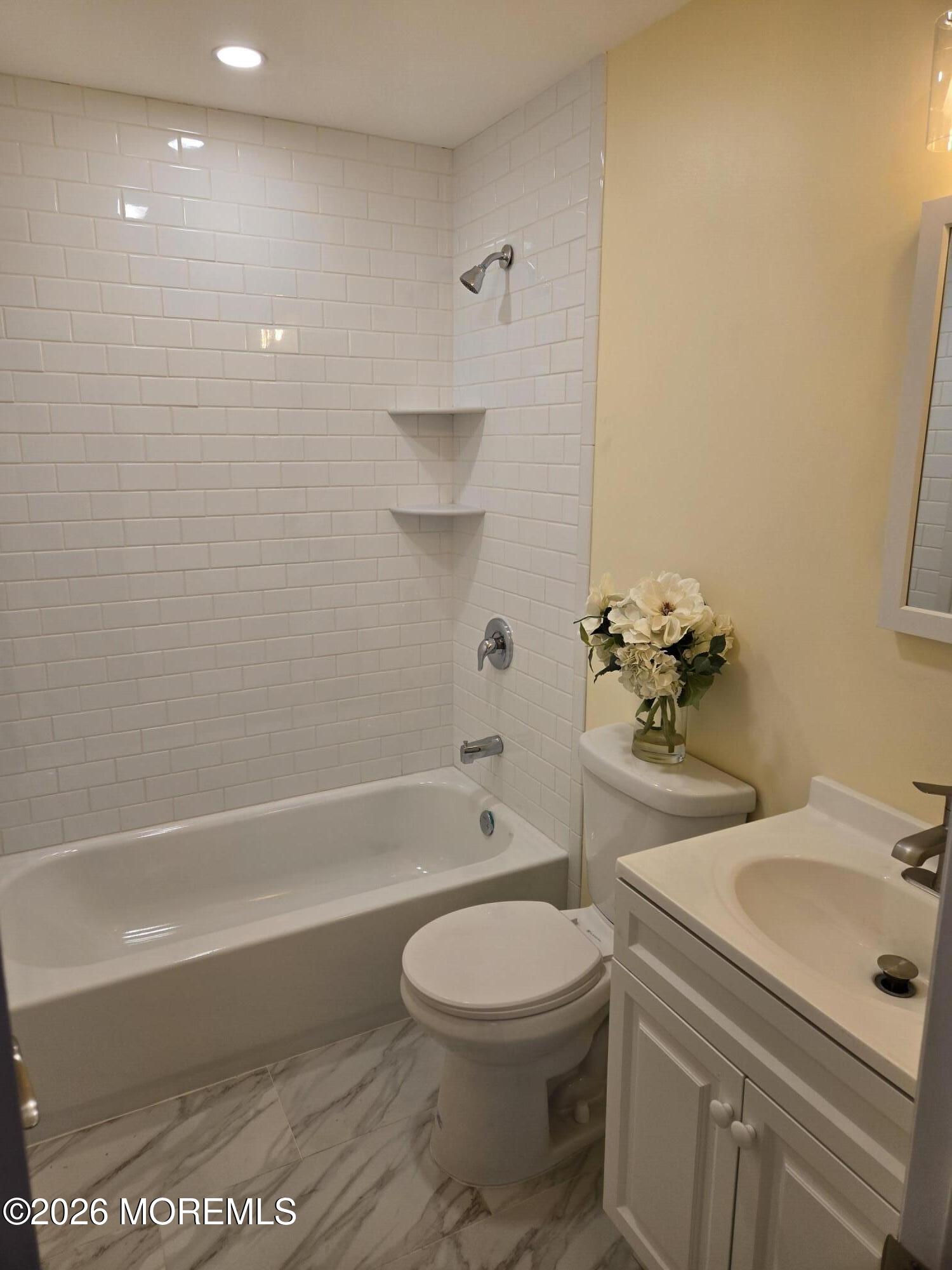 32 Sycamore Avenue North Middletown NJ 07748
