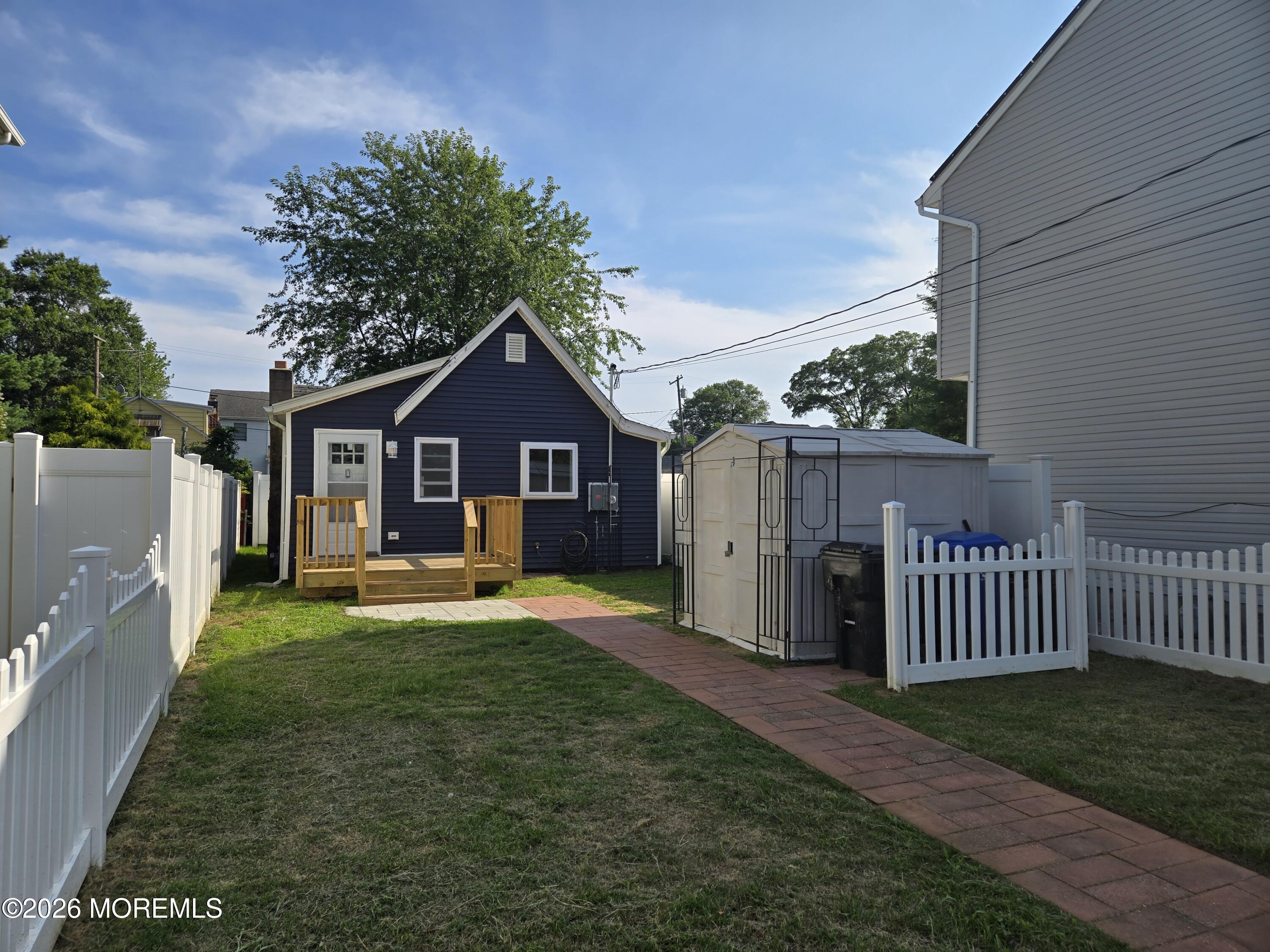 32 Sycamore Avenue North Middletown NJ 07748