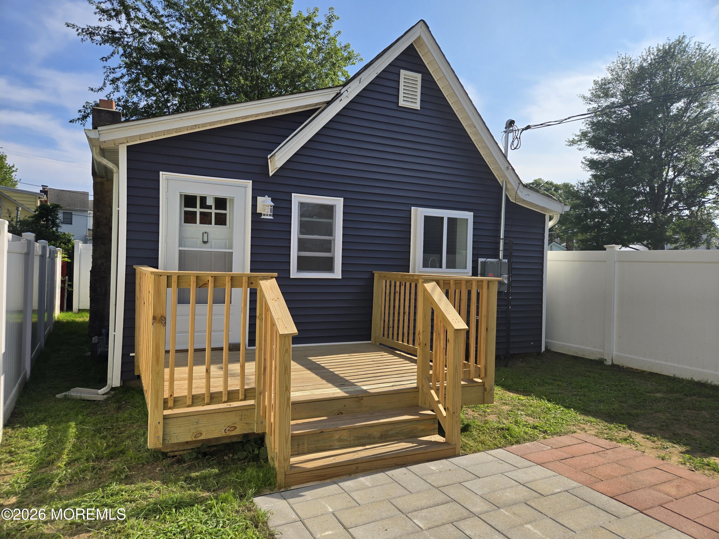 32 Sycamore Avenue North Middletown NJ 07748