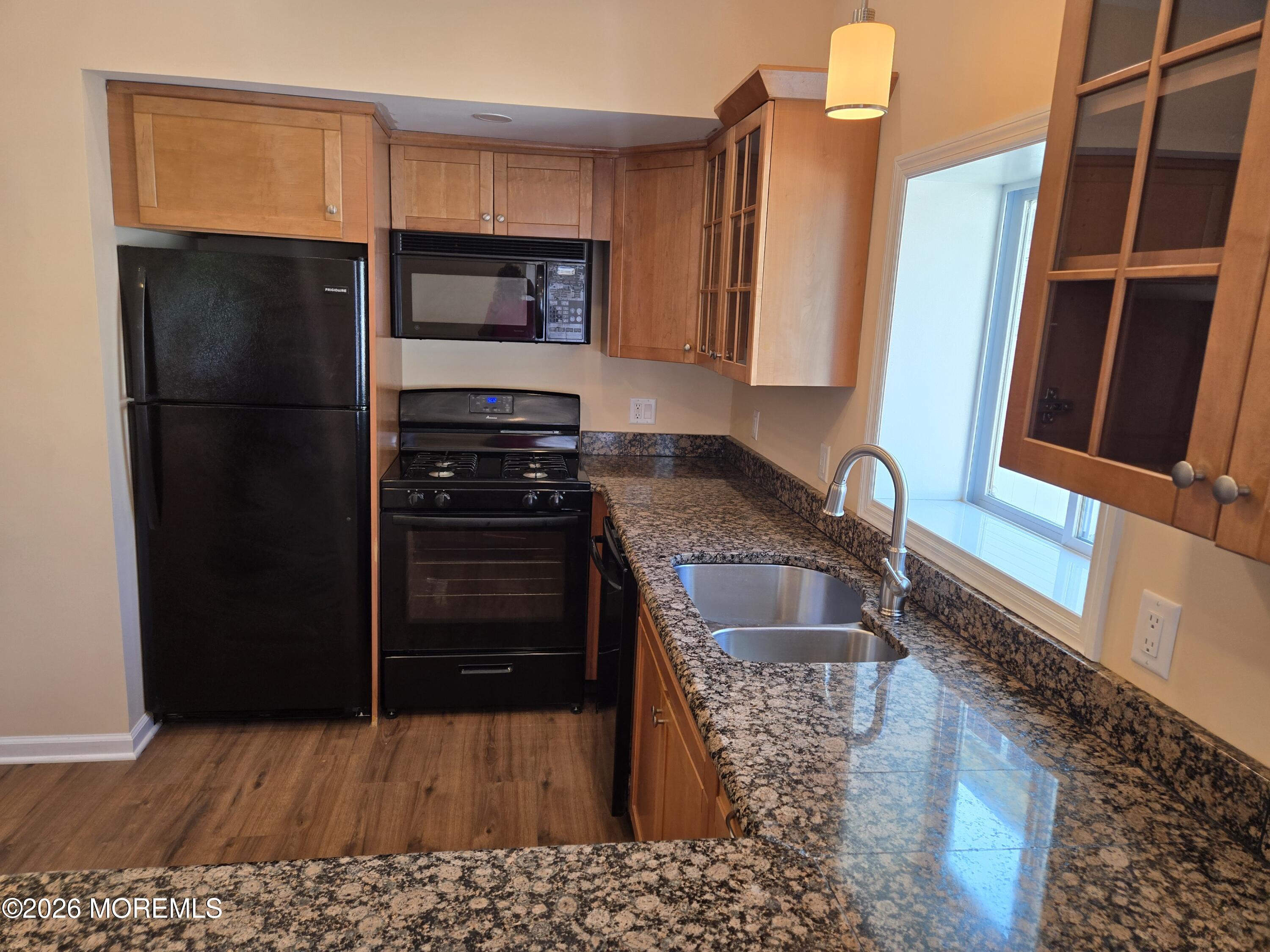 32 Sycamore Avenue North Middletown NJ 07748