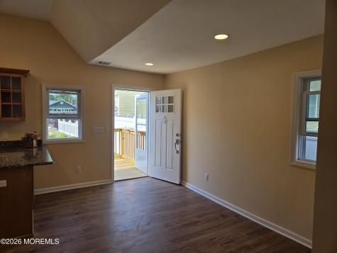 32 Sycamore Avenue North Middletown NJ 07748