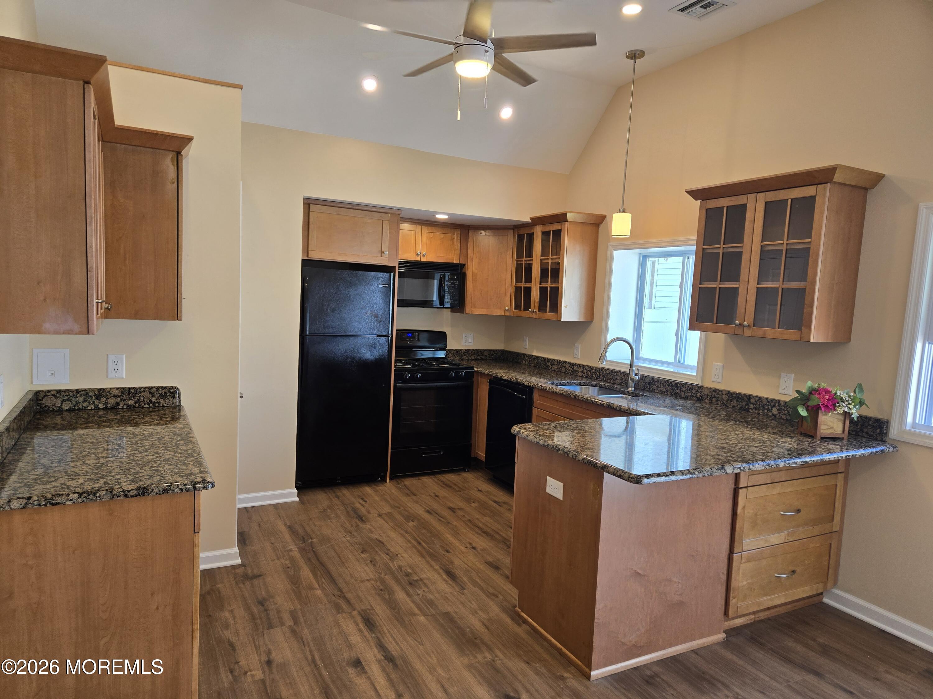 32 Sycamore Avenue North Middletown NJ 07748