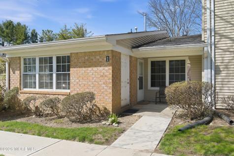 1 Boxwood Terrace Red Bank NJ 07701