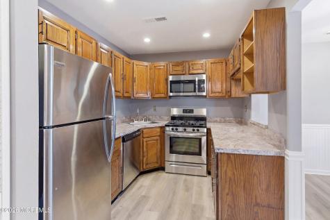 1 Boxwood Terrace Red Bank NJ 07701