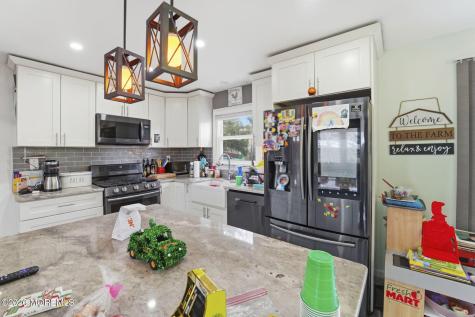 14 Juniper Avenue Manalapan NJ 07726