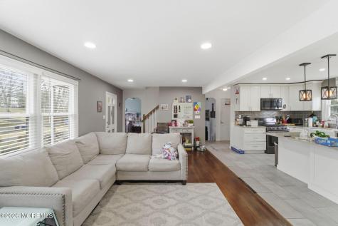 14 Juniper Avenue Manalapan NJ 07726