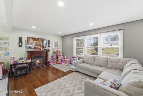 14 Juniper Avenue Manalapan NJ 07726