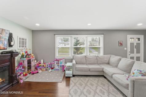 14 Juniper Avenue Manalapan NJ 07726