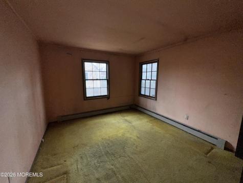 1894 W 4th Street Dunellen NJ 08812