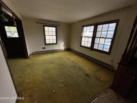 1894 W 4th Street Dunellen NJ 08812