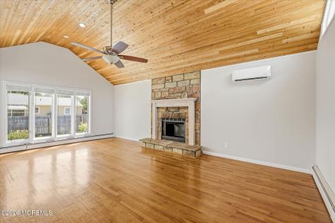 14 Scheiber Drive Brick NJ 08723