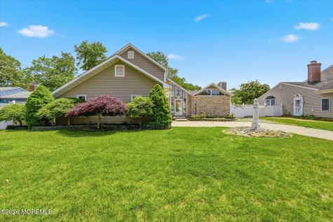 14 Scheiber Drive Brick NJ 08723