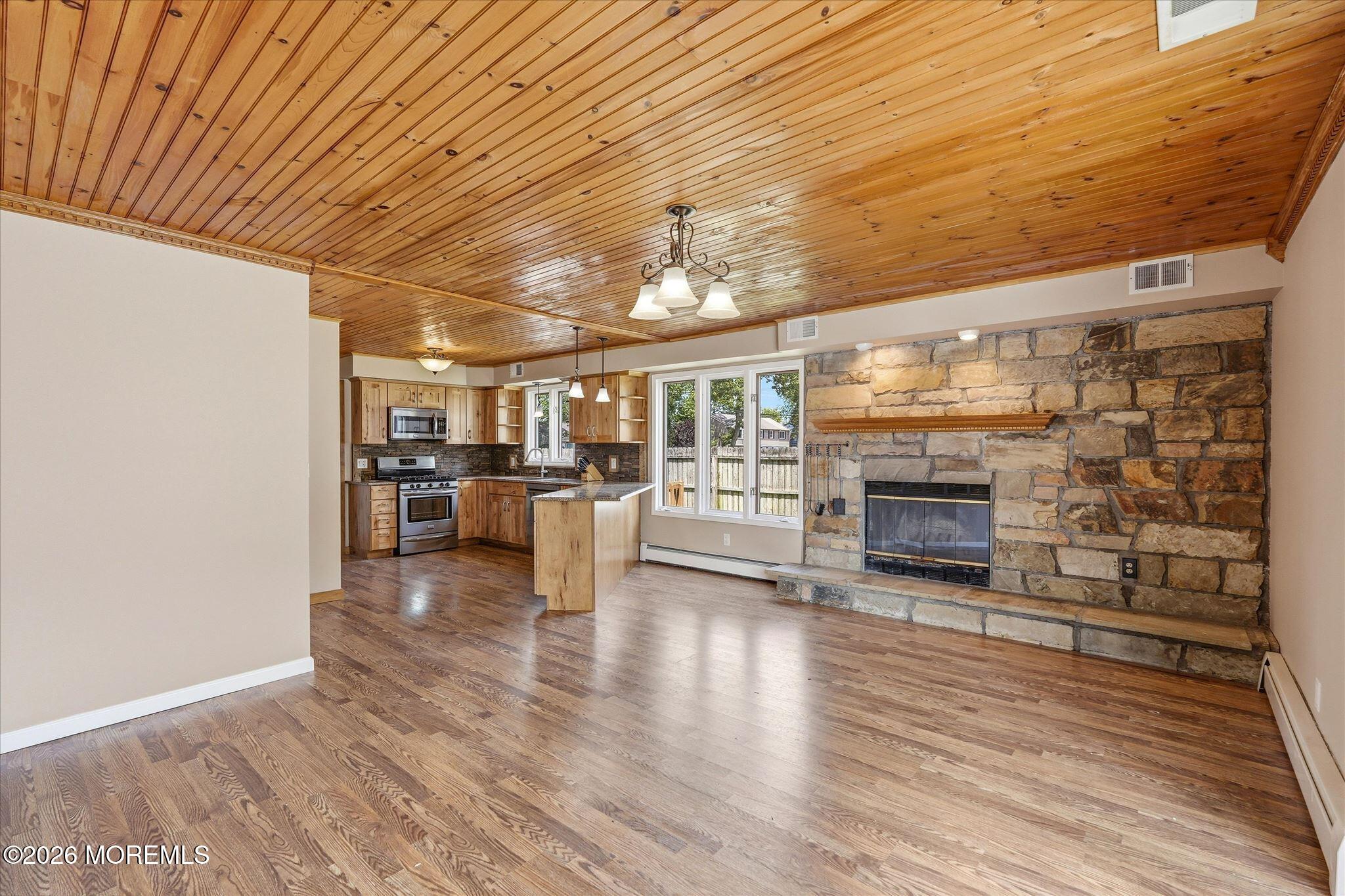 14 Scheiber Drive Brick NJ 08723