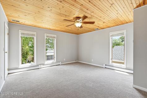 14 Scheiber Drive Brick NJ 08723