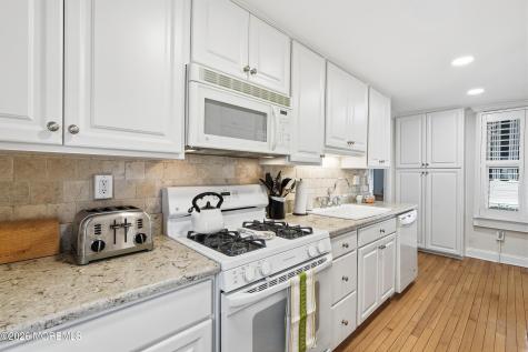15 Bath Avenue Ocean Grove NJ 07756