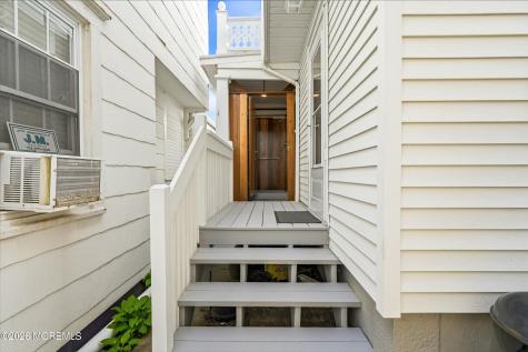 15 Bath Avenue Ocean Grove NJ 07756