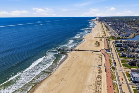 15 Bath Avenue Ocean Grove NJ 07756