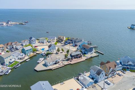 262 Evergreen Drive Bayville NJ 08721