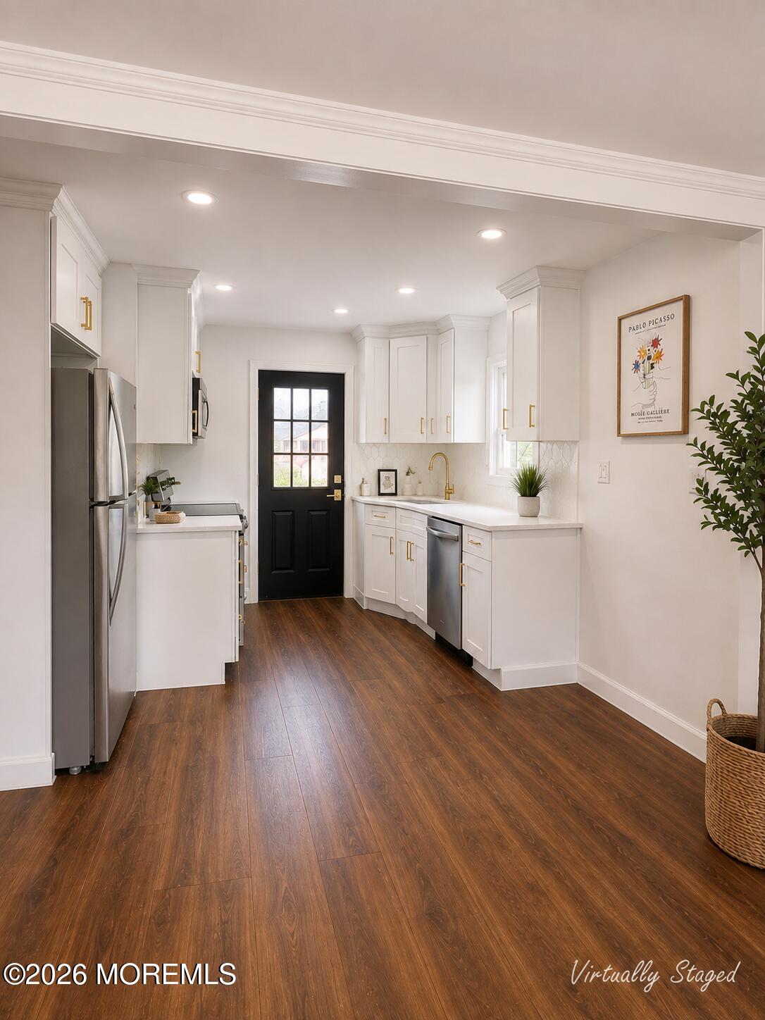197 Delaware Avenue Cliffwood NJ 07721
