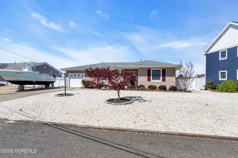 1203 Penguin Court Forked River NJ 08731