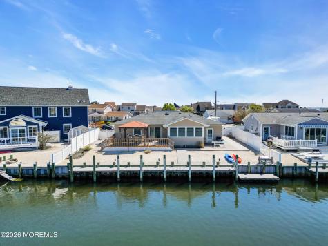 1203 Penguin Court Forked River NJ 08731