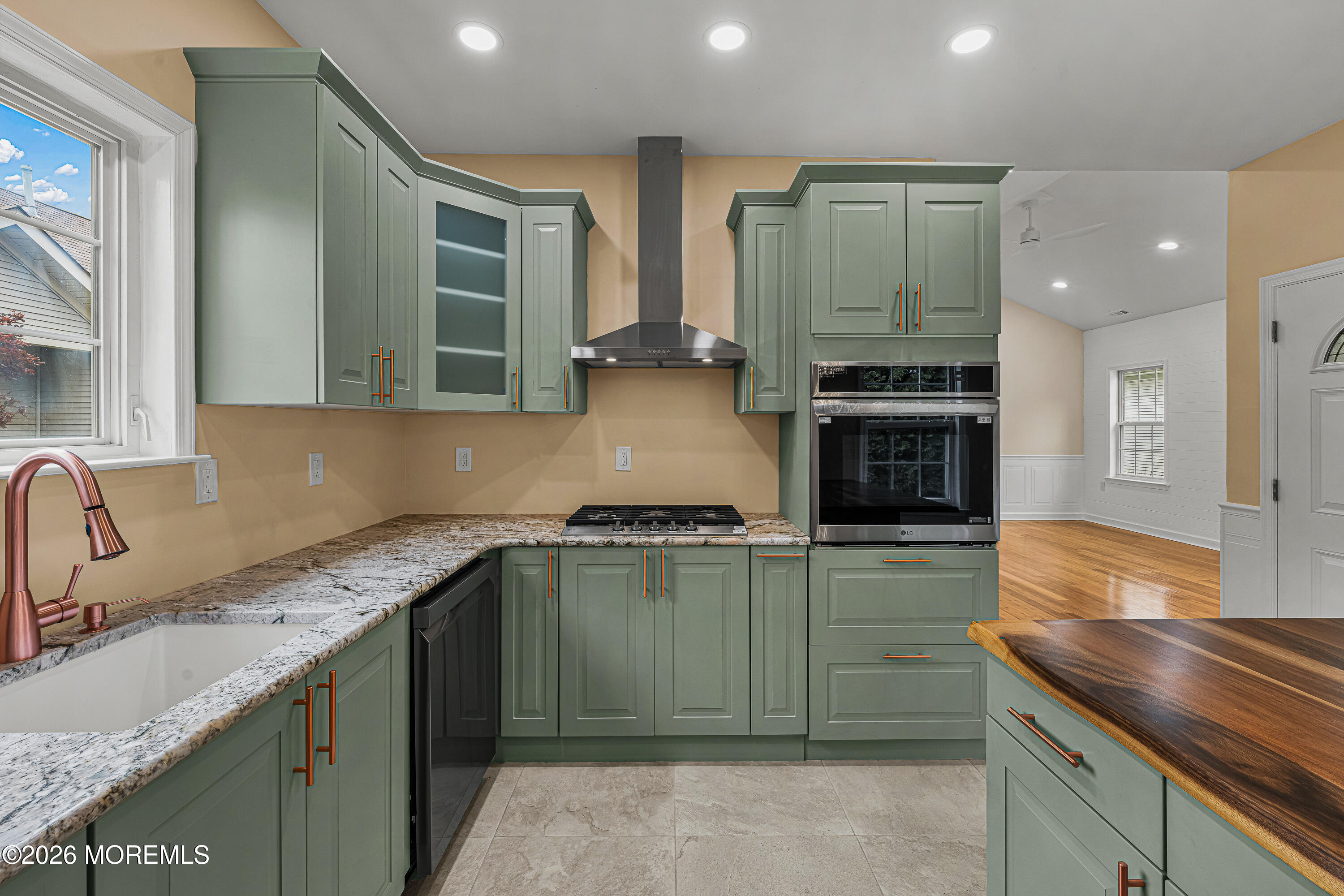 32 Gabriella Circle Manchester NJ 08759