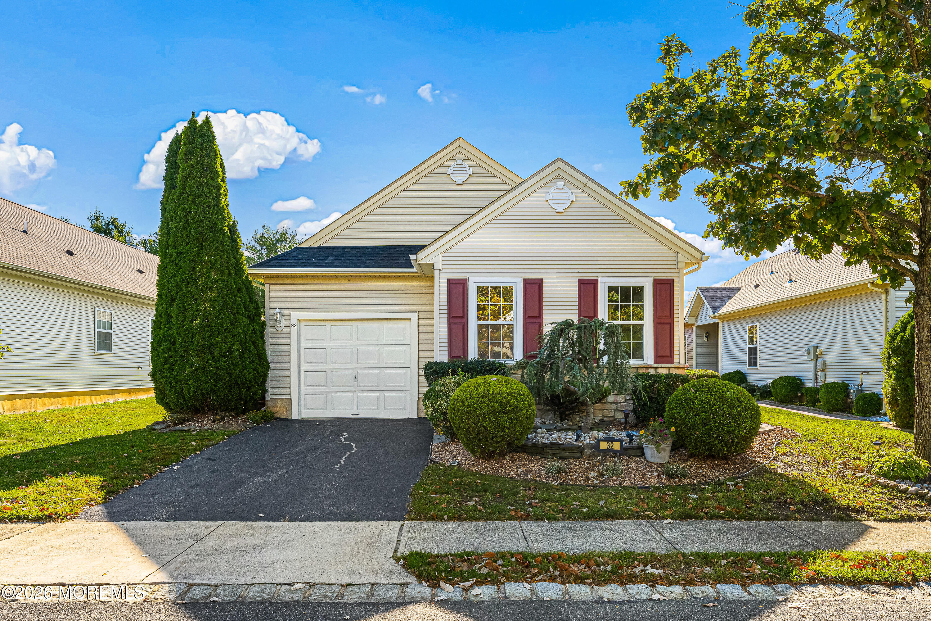 32 Gabriella Circle Manchester NJ 08759