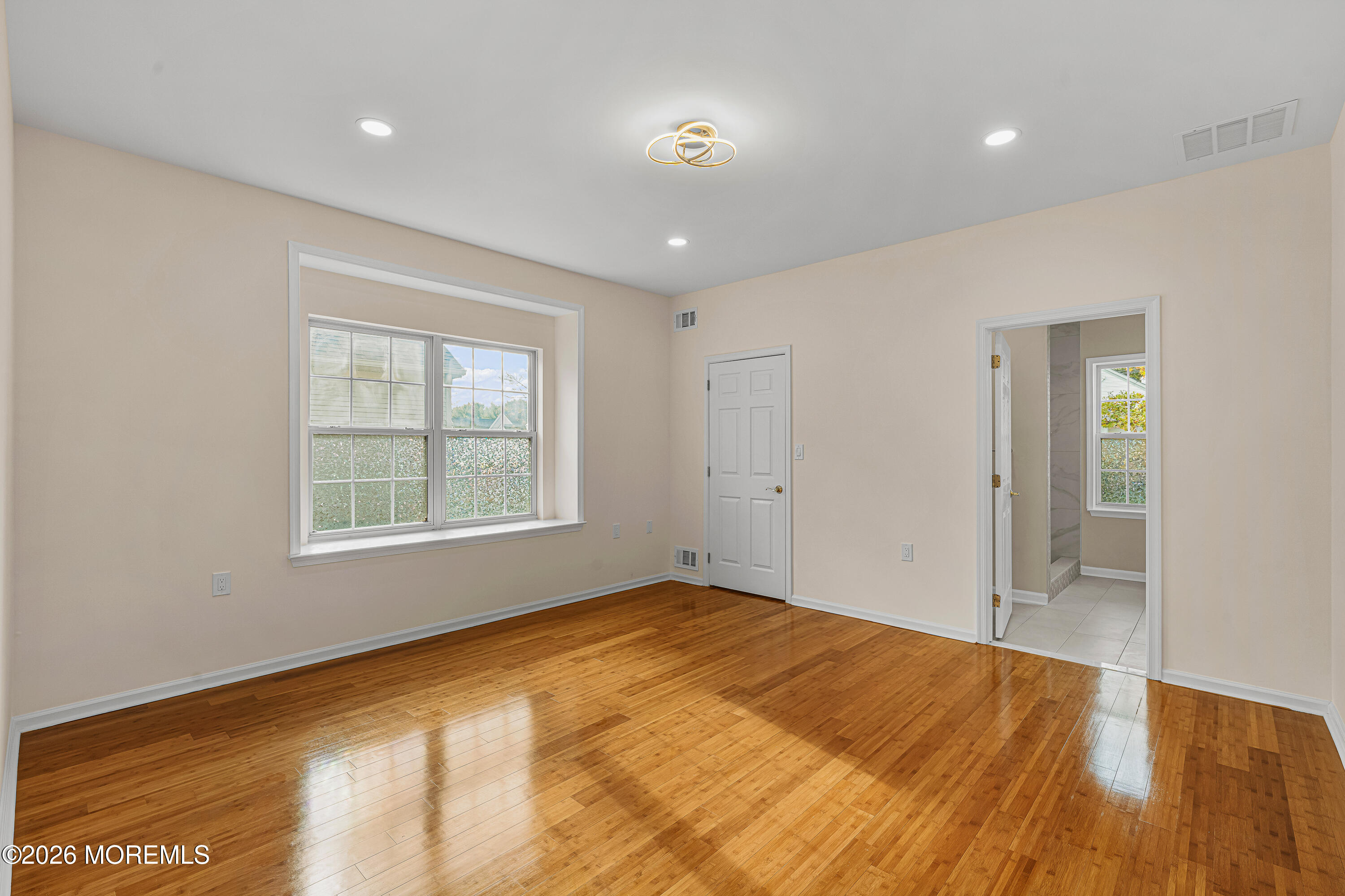 32 Gabriella Circle Manchester NJ 08759