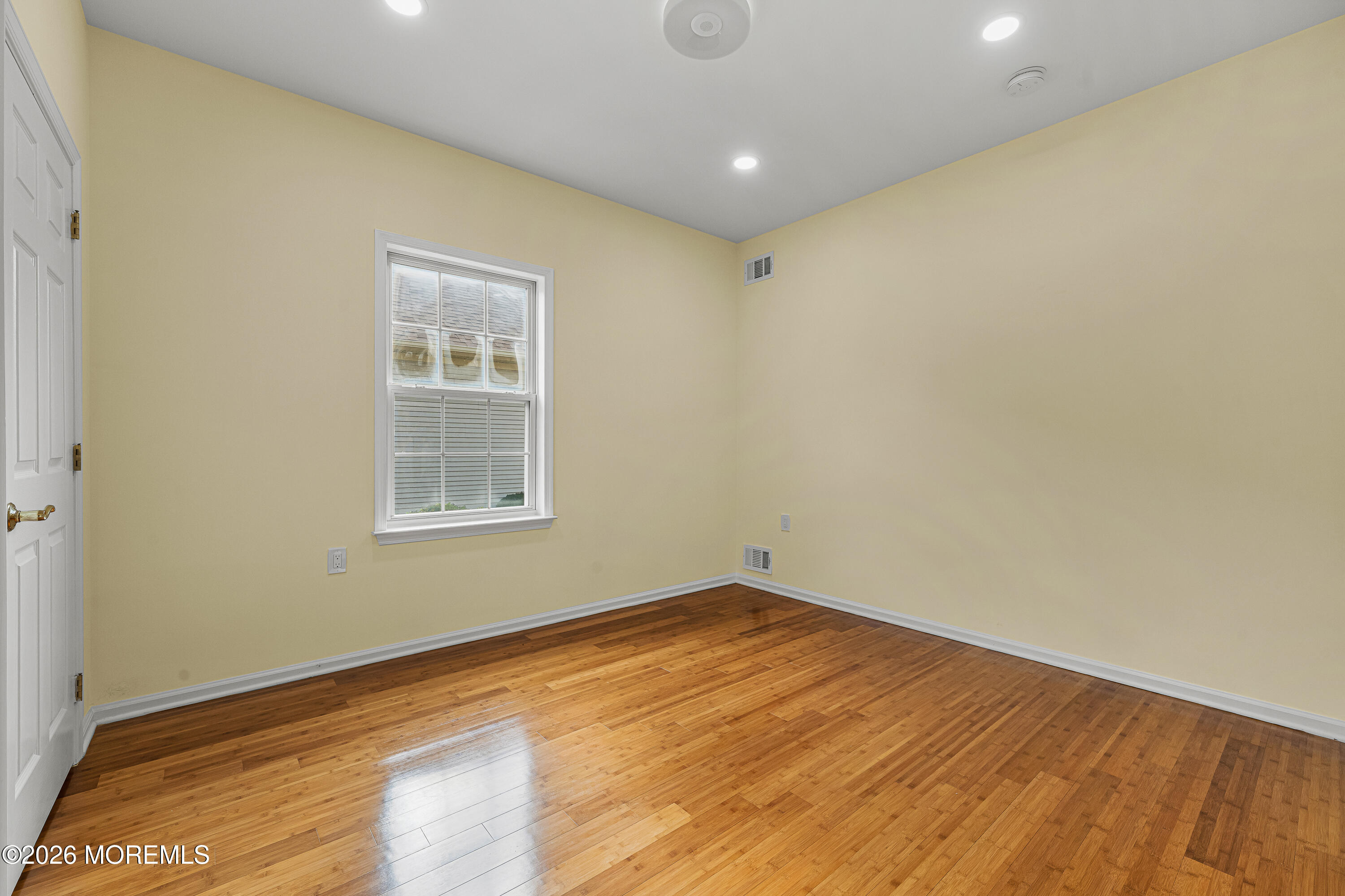 32 Gabriella Circle Manchester NJ 08759