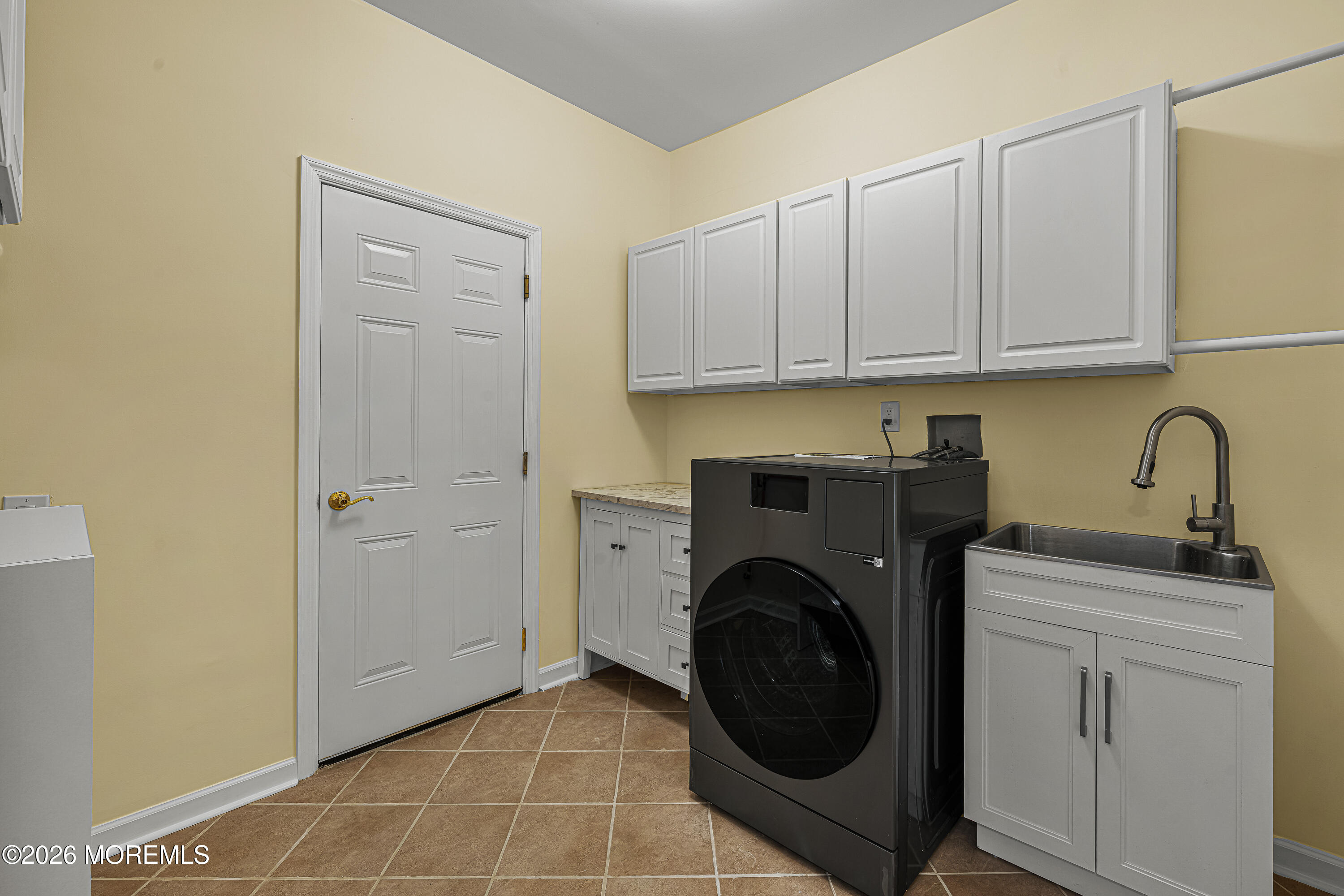 32 Gabriella Circle Manchester NJ 08759