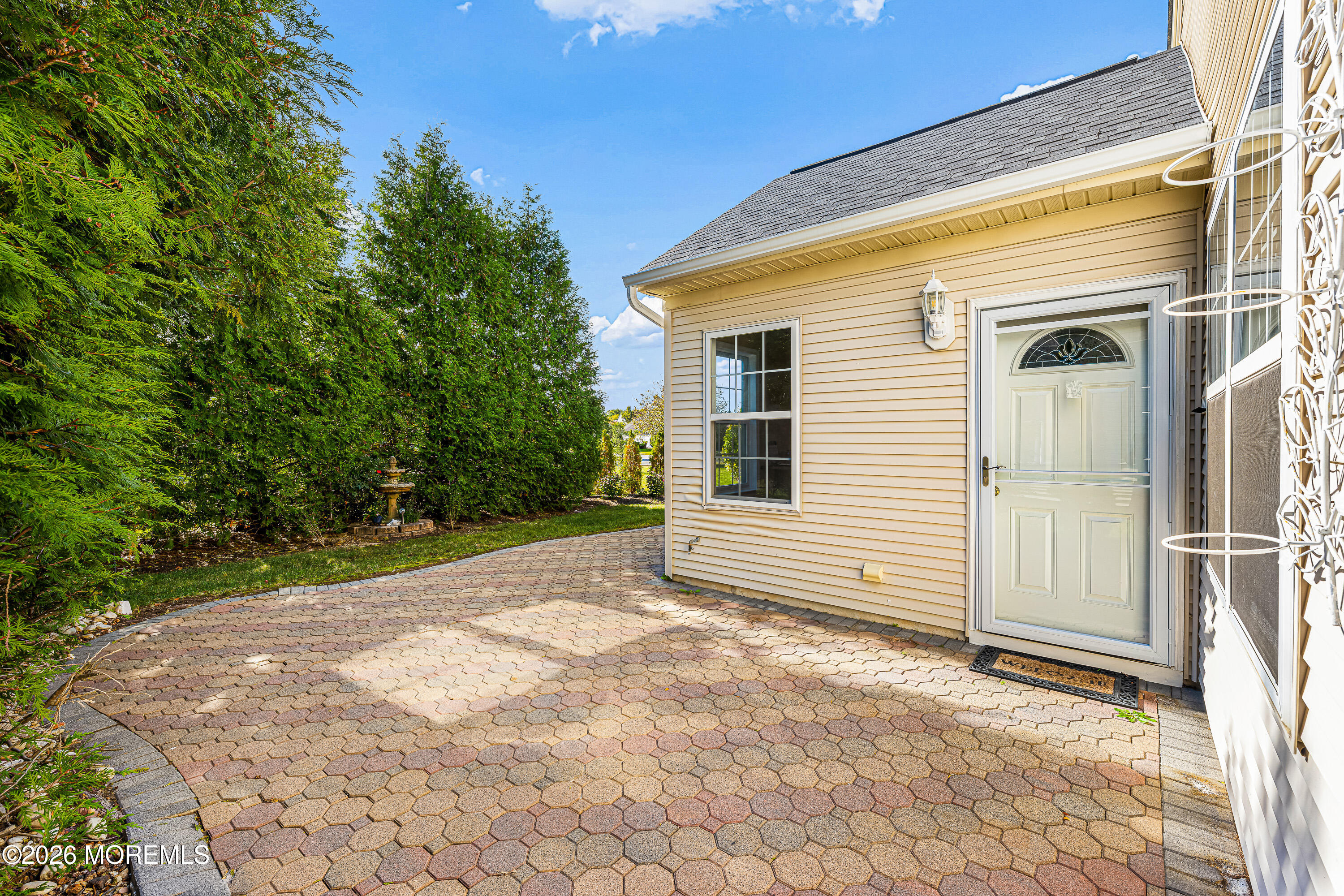 32 Gabriella Circle Manchester NJ 08759