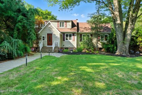 511 Burlington Road Freehold NJ 07728
