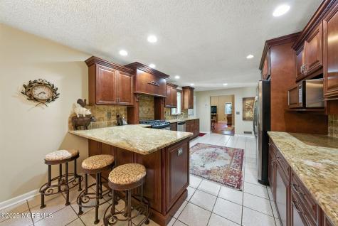 511 Burlington Road Freehold NJ 07728