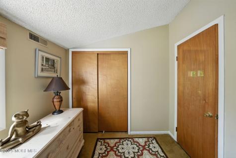 511 Burlington Road Freehold NJ 07728