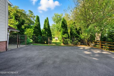 511 Burlington Road Freehold NJ 07728
